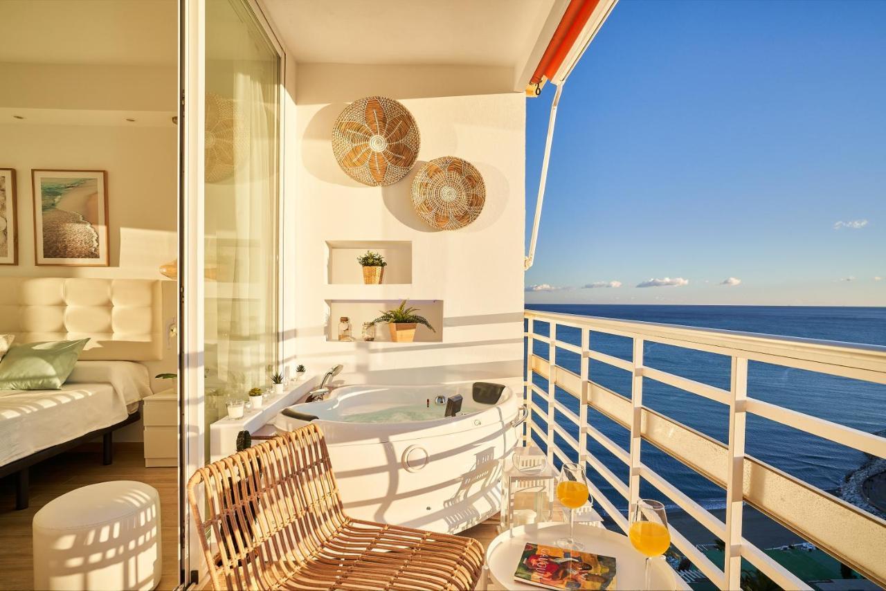 Sunset Beach Charming Apartment With Jacuzzi Torremolinos Exterior photo