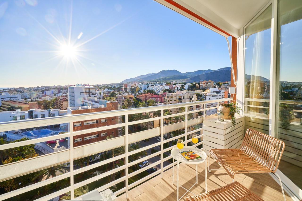 Sunset Beach Charming Apartment With Jacuzzi Torremolinos Exterior photo